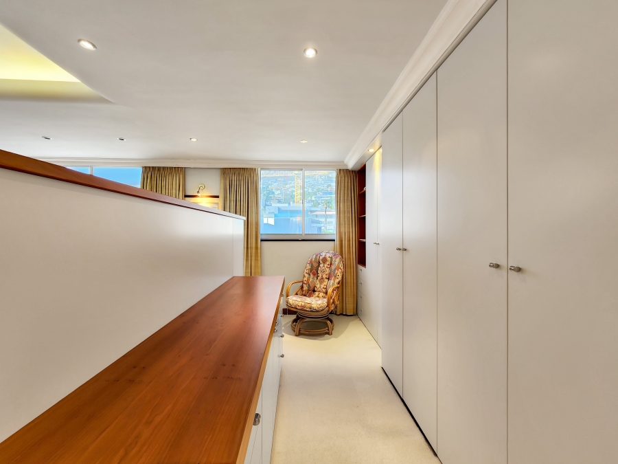 3 Bedroom Property for Sale in Bantry Bay Western Cape